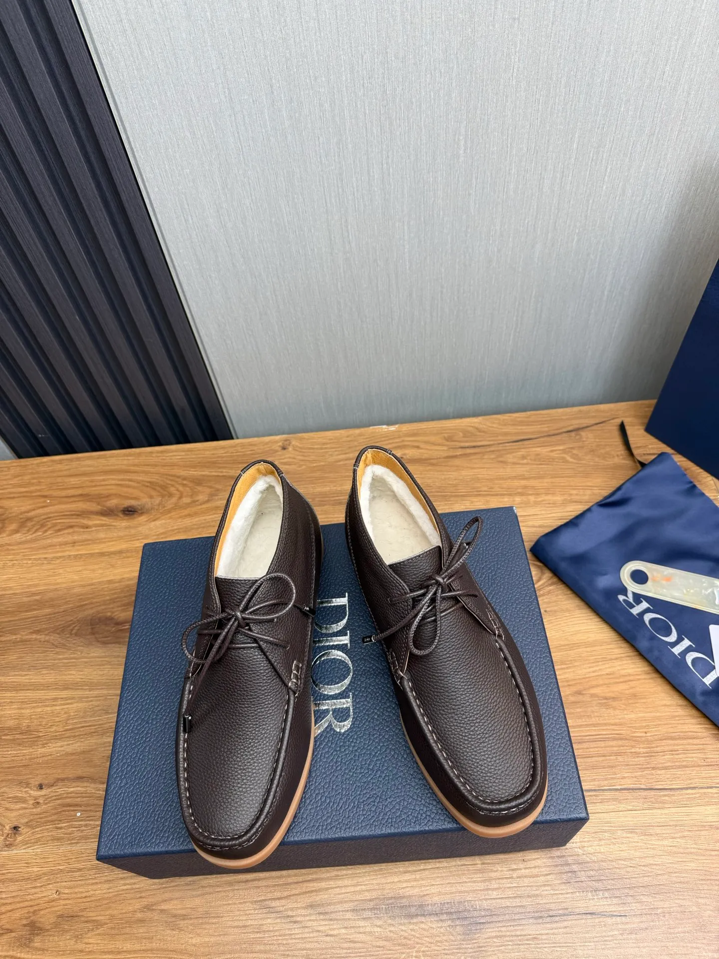 Factory price 620💰🈶Pili.Mauri [Dior] Men's official website na hot sale🔥Imported cowhide + cowhide lining. Original rubber wear-resistant outsole. High quality shipment ⬆️Code number 38-44, (45 customized)